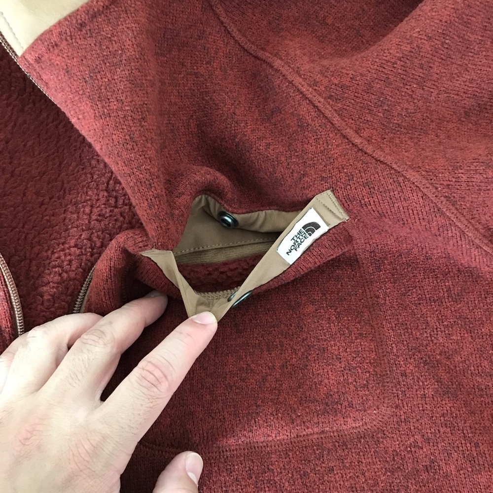 The North Face Gordon Lyons Quarter-Zip Fleece Sweater - Picture 7 of 13